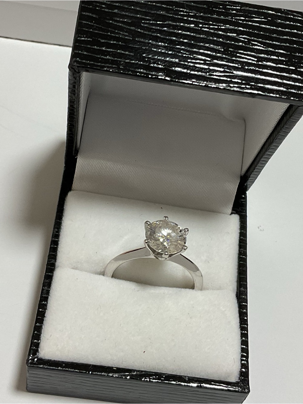 Sterling Silver Solitaire Ring with 3 carat Large Round Cubic Zirconia Size 8
